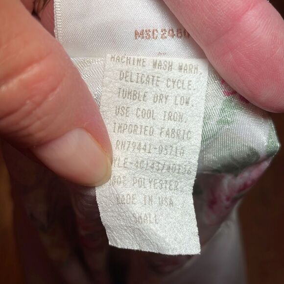 Vintage Floral Kimono-style Short Satin Robe, coquette , USA, Small - Picture 6 of 6